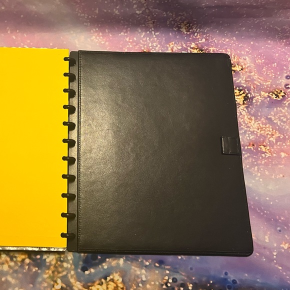 M by Staples Discbound Leather Notebook Bundle - Picture 6 of 7